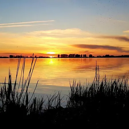 Thees 아파트 Ummanz