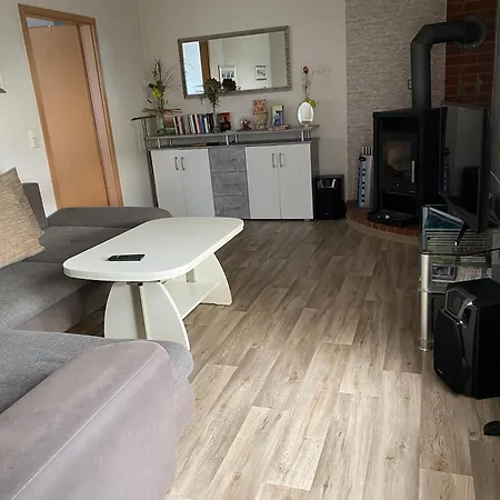 Thees 아파트 Ummanz